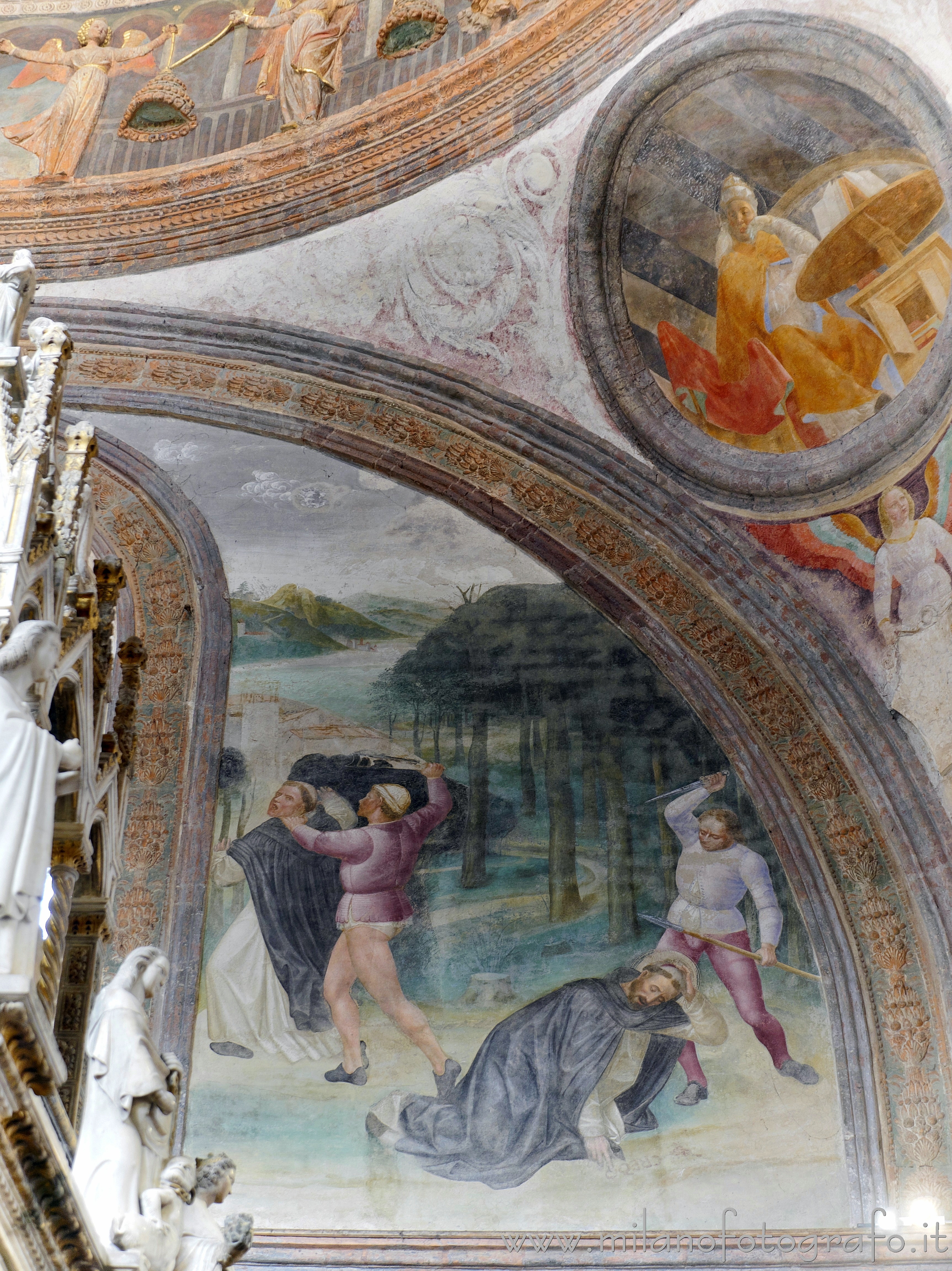 Milano - Affresco raffigurante il martirio di San Pietro nella Cappella Portinari - Foto a piena risoluzione